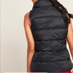 Women’s Black Puffer Vest